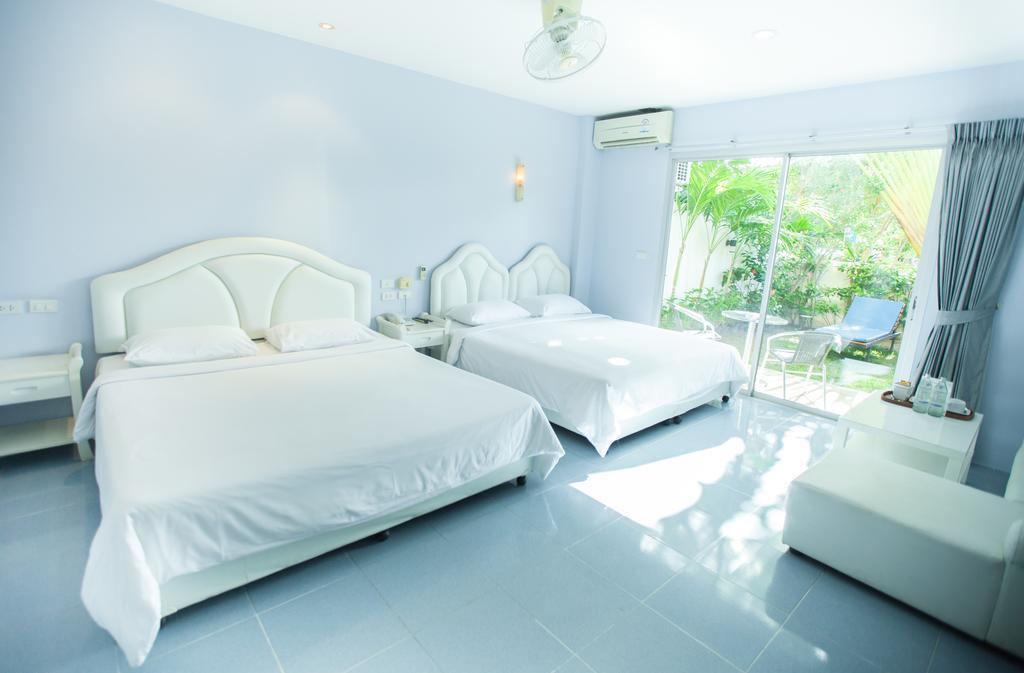 Chalong Beach Hotel Phuket Пхукет Экстерьер фото