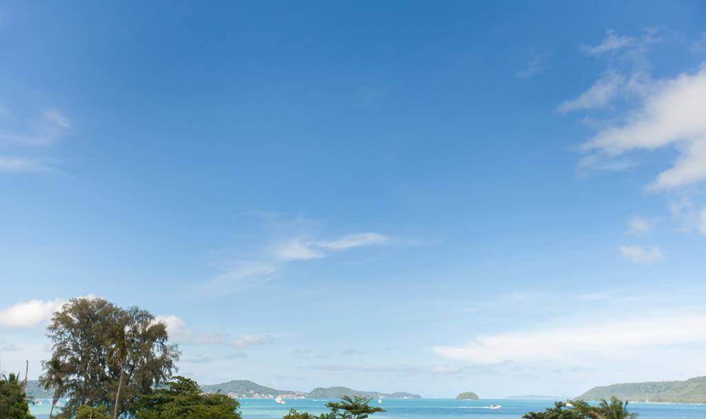 Chalong Beach Hotel Phuket Пхукет Экстерьер фото