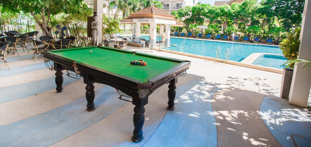 Chalong Beach Hotel Phuket Пхукет Экстерьер фото