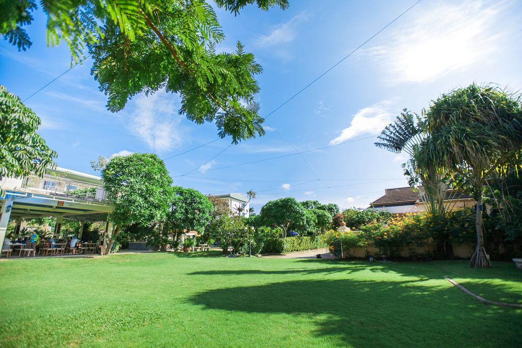 Chalong Beach Hotel Phuket Пхукет Экстерьер фото