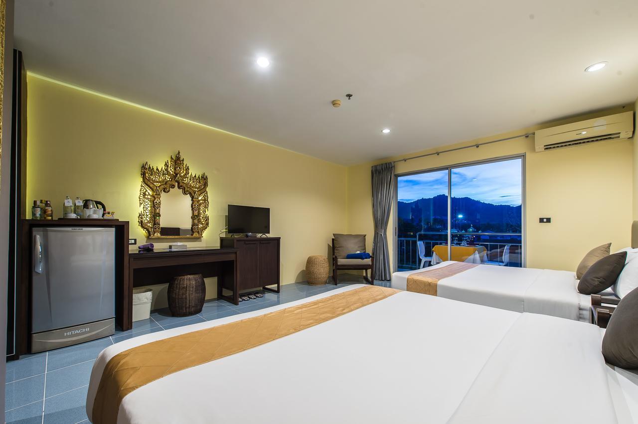 Chalong Beach Hotel Phuket Пхукет Экстерьер фото