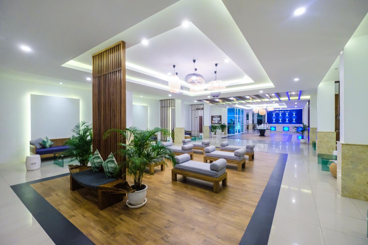 Chalong Beach Hotel Phuket Пхукет Экстерьер фото